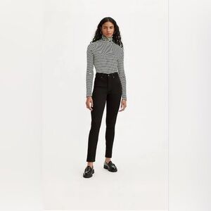 Levi’s Jeans Size‎ 30 Hi Rise skinny women’s black jeans BEAUTIFUL 🖤🖤
